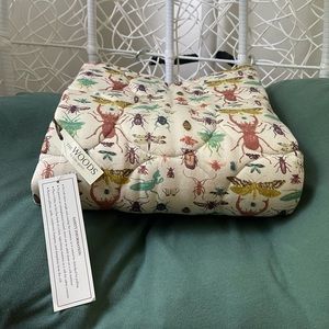 Kate Quinn Insect quilt